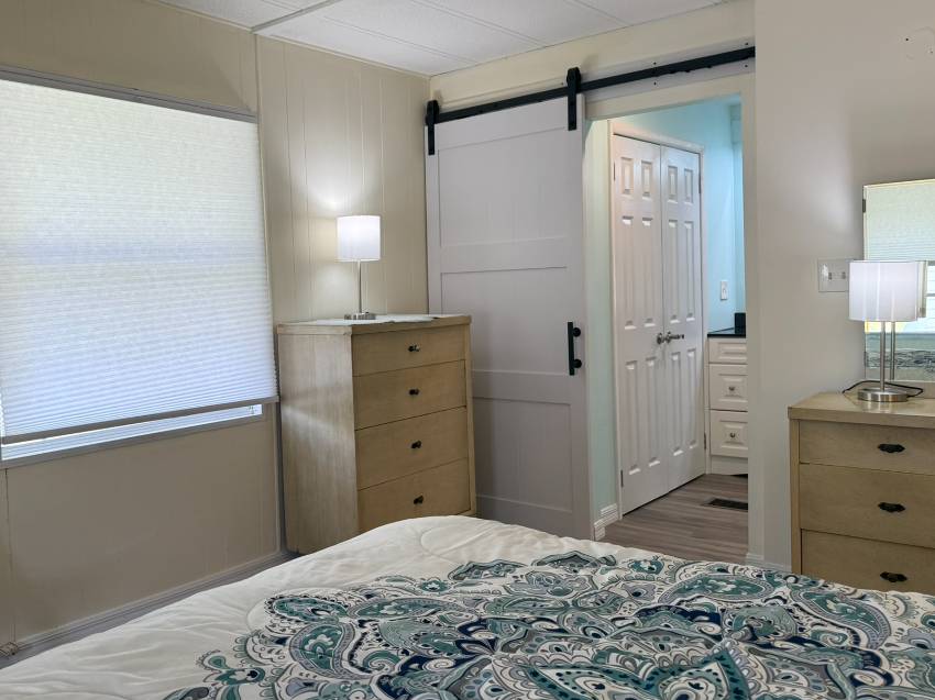 390 Peppertree Ln a Ellenton, FL Mobile or Manufactured Home for Sale